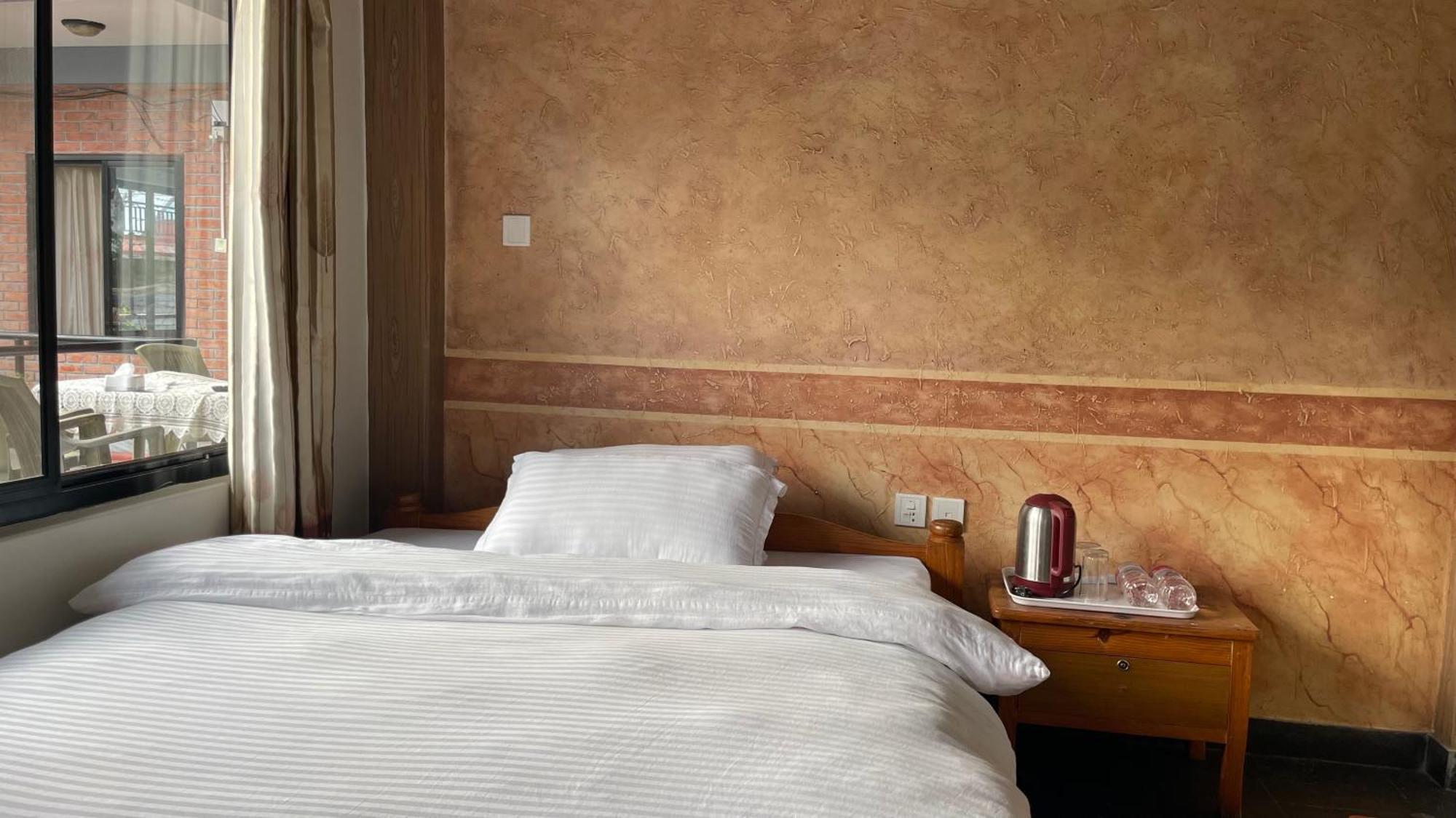 Hotel Hakoniwa Pokhara Dış mekan fotoğraf
