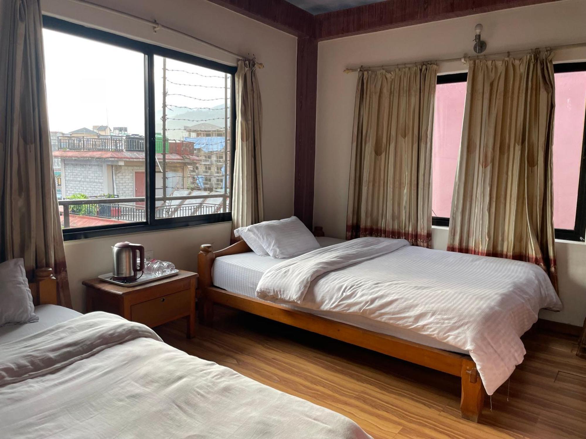 Hotel Hakoniwa Pokhara Dış mekan fotoğraf